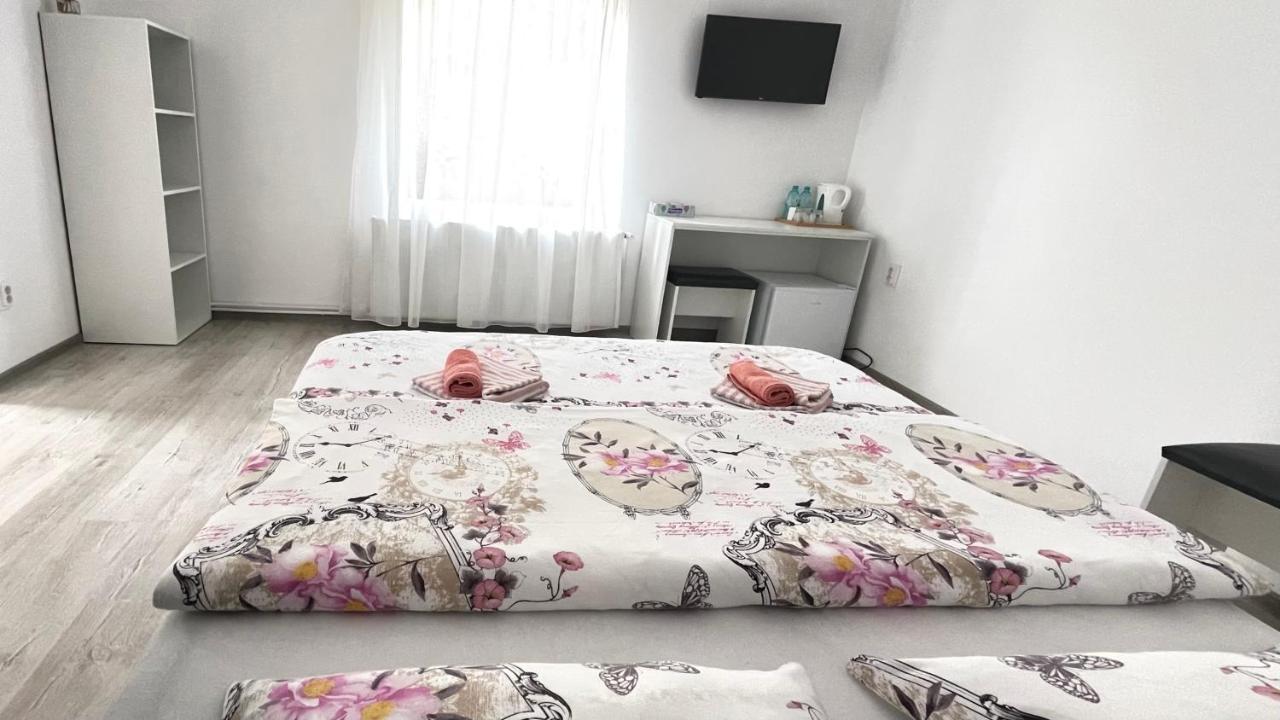 Apartament Linistit / Cozy Apartment Câmpulung Moldovenesc Exterior foto